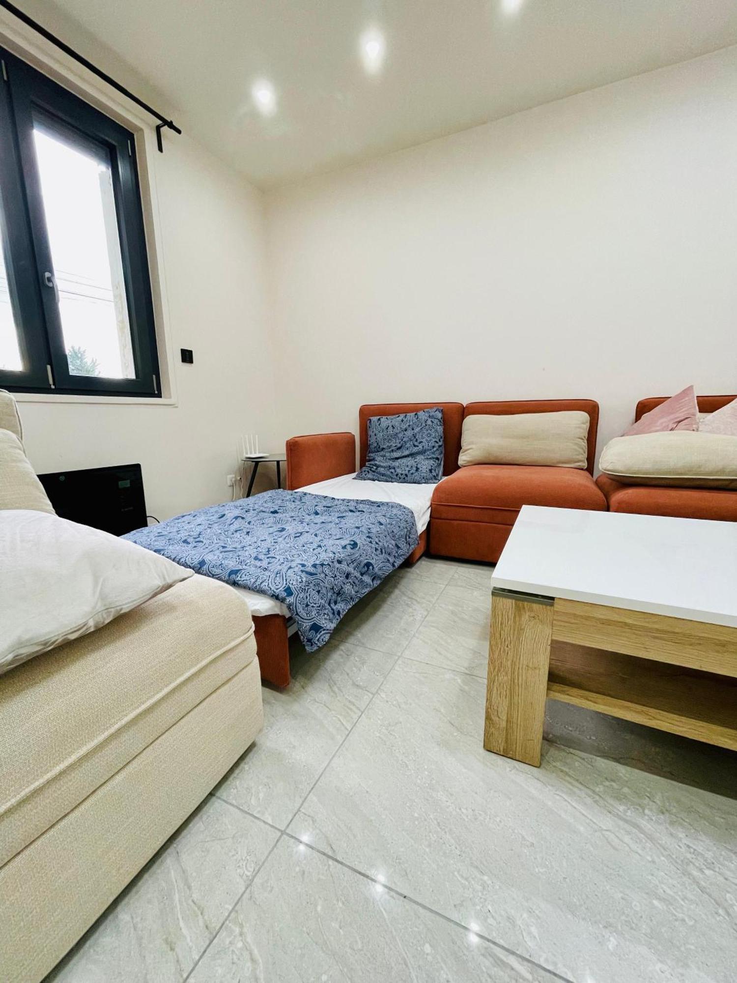 Stylish, Calm And Green Home Stay Сан-Фаржо-Понтиери Екстериор снимка