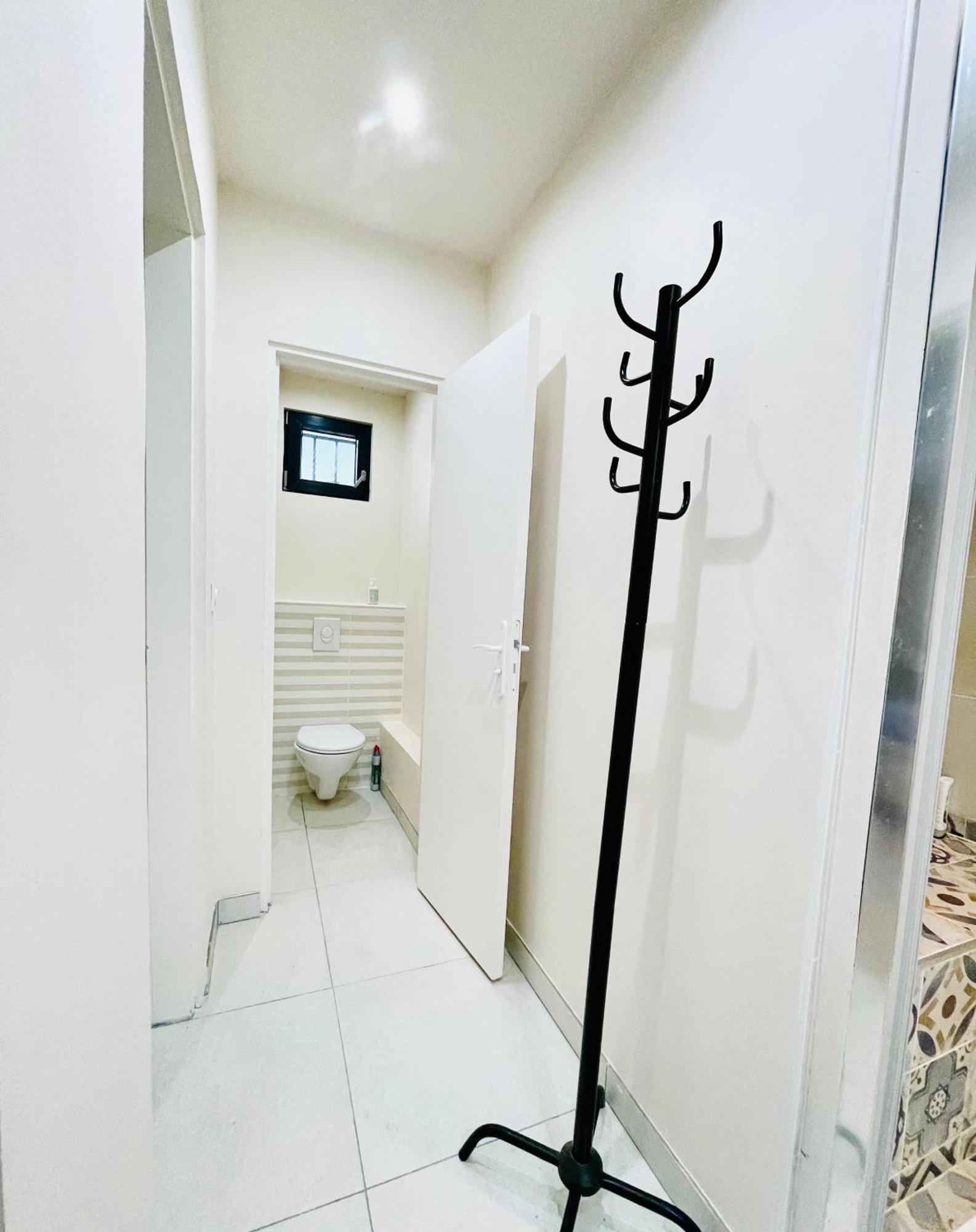 Stylish, Calm And Green Home Stay Сан-Фаржо-Понтиери Екстериор снимка